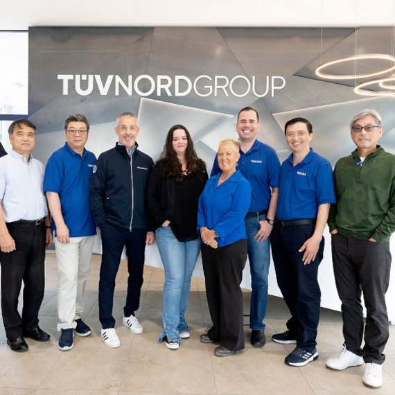 TUV USA team photo