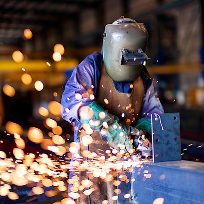 Заваряване и сродни технологии