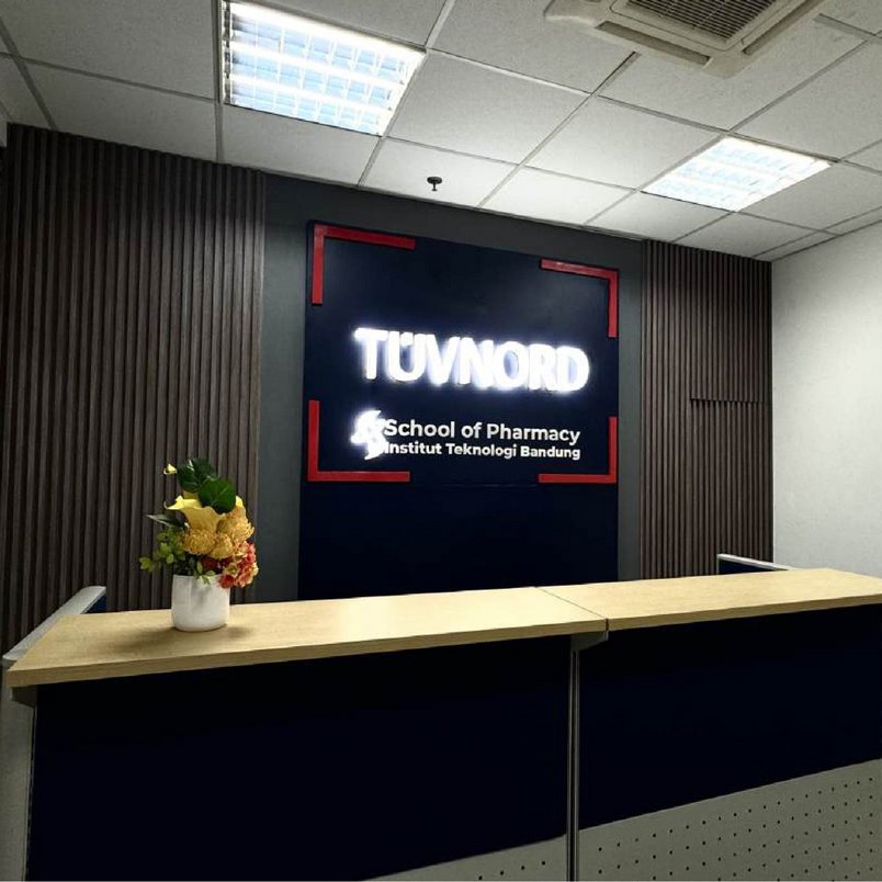 Foto Lobby TUV NORD Indonesia di Lab ITB