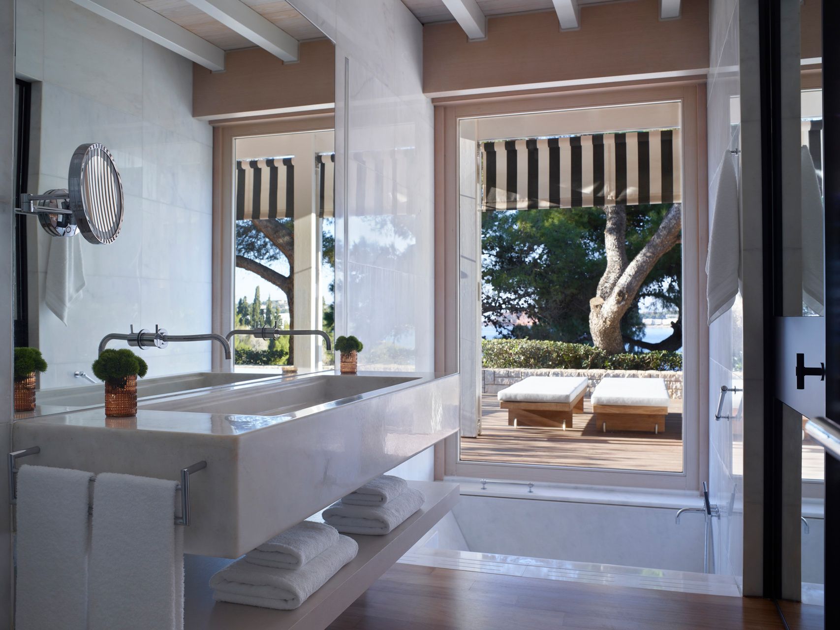 Four Seasons теннис